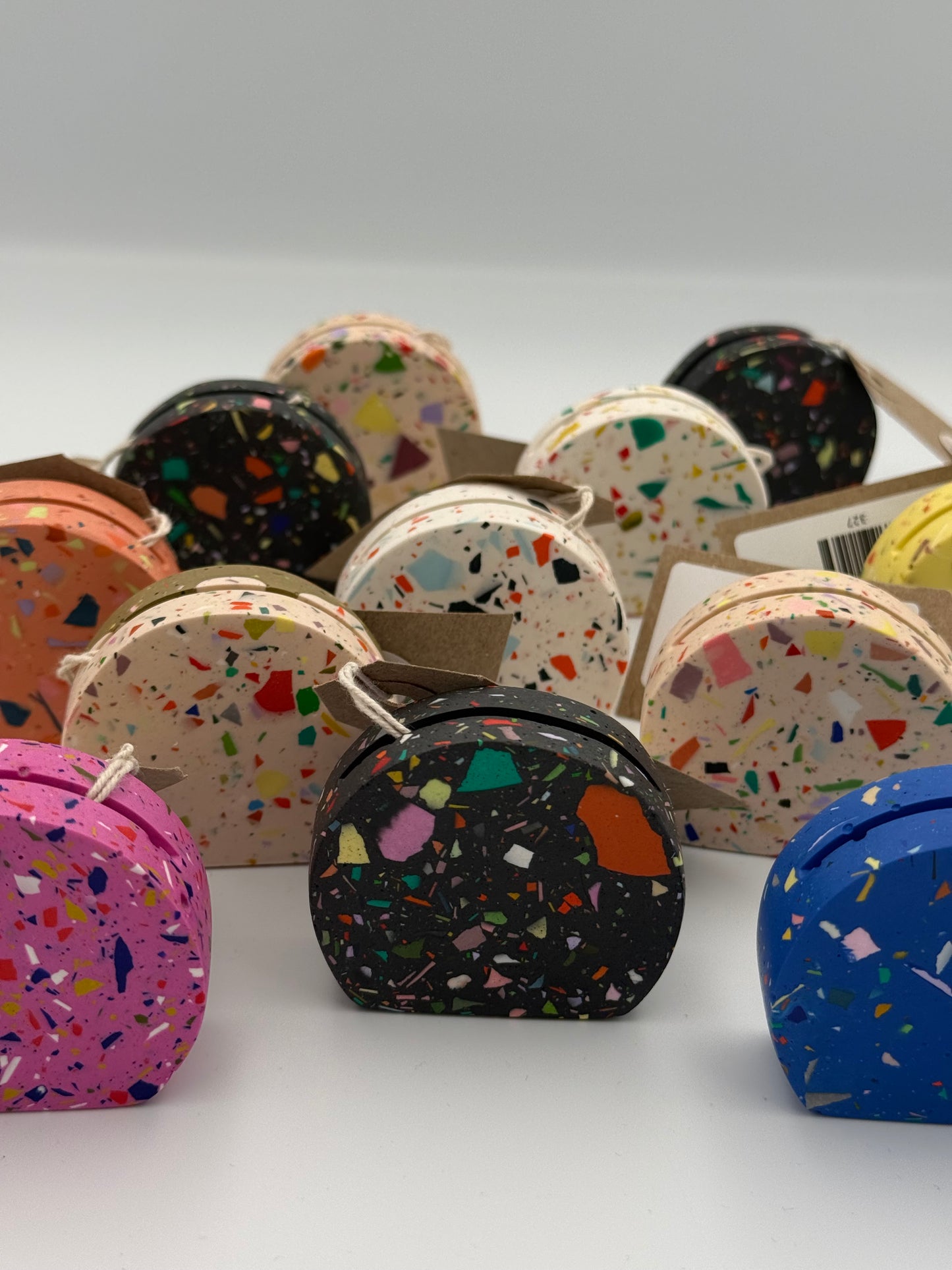 Photo holder- Bits of Colour