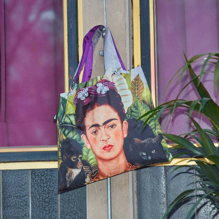 Bags & Totes