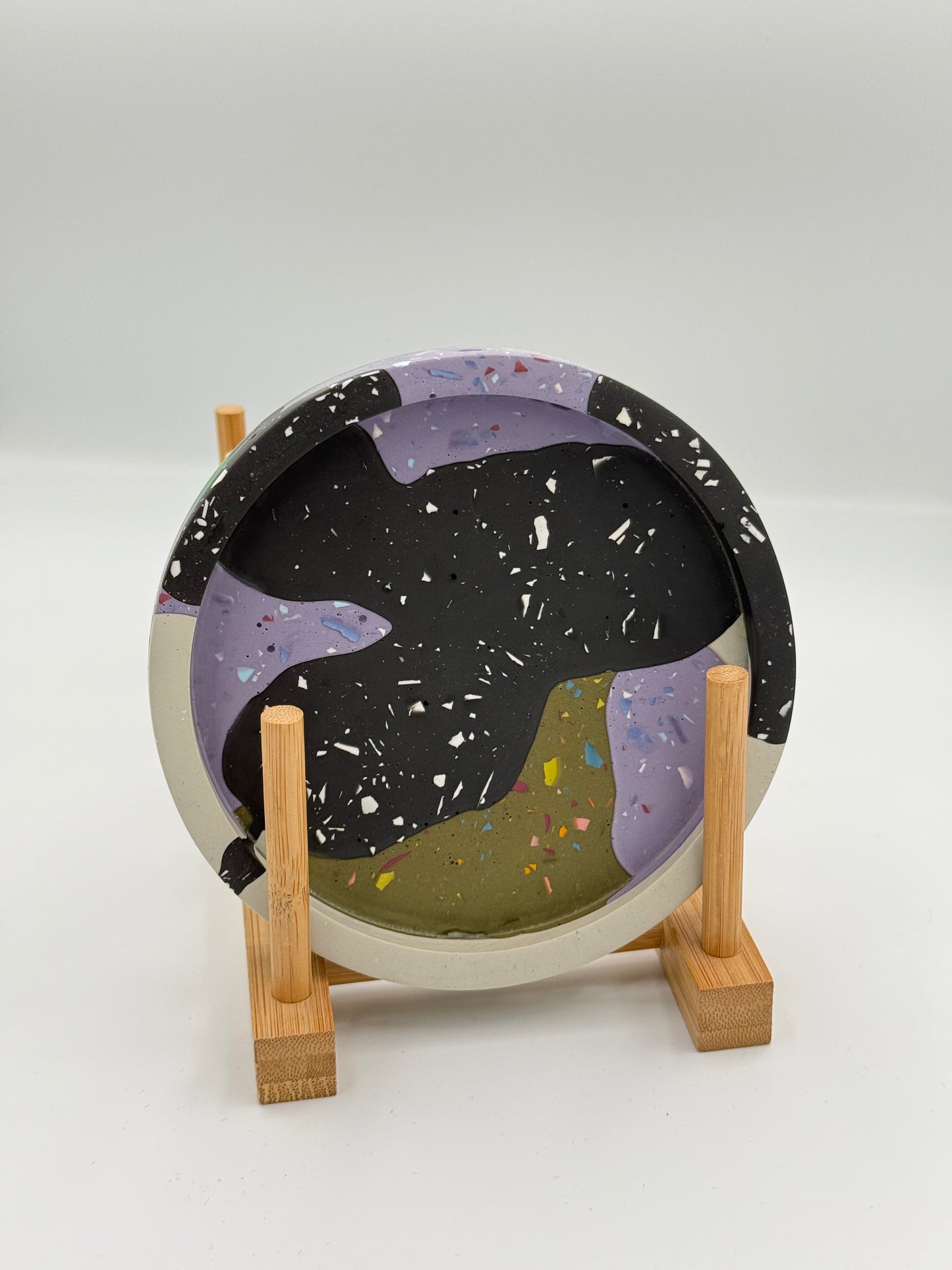 Medium Circle Jewellery / Trinket Tray - Zero Waste- Bits of Colour