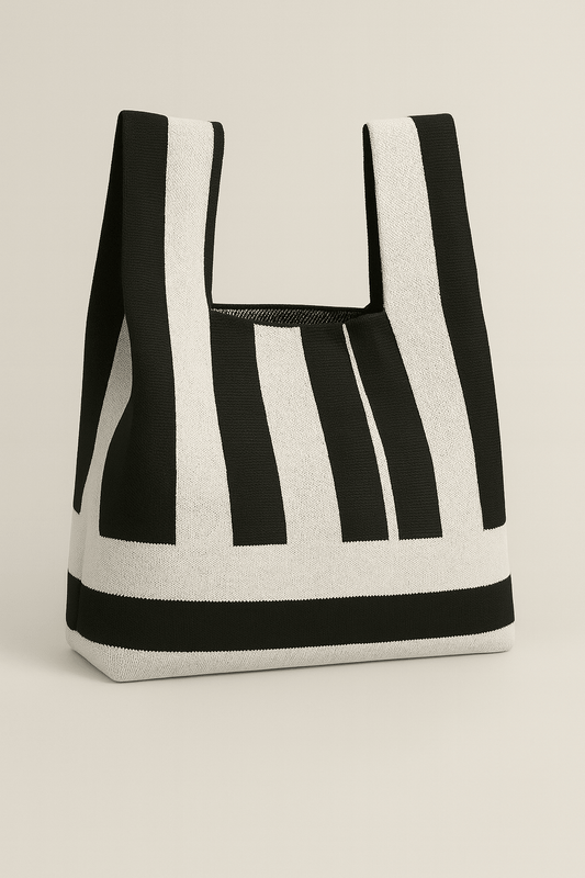 Classic Graphic - Knitted Bag