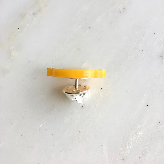 St Clements lemons pin badge