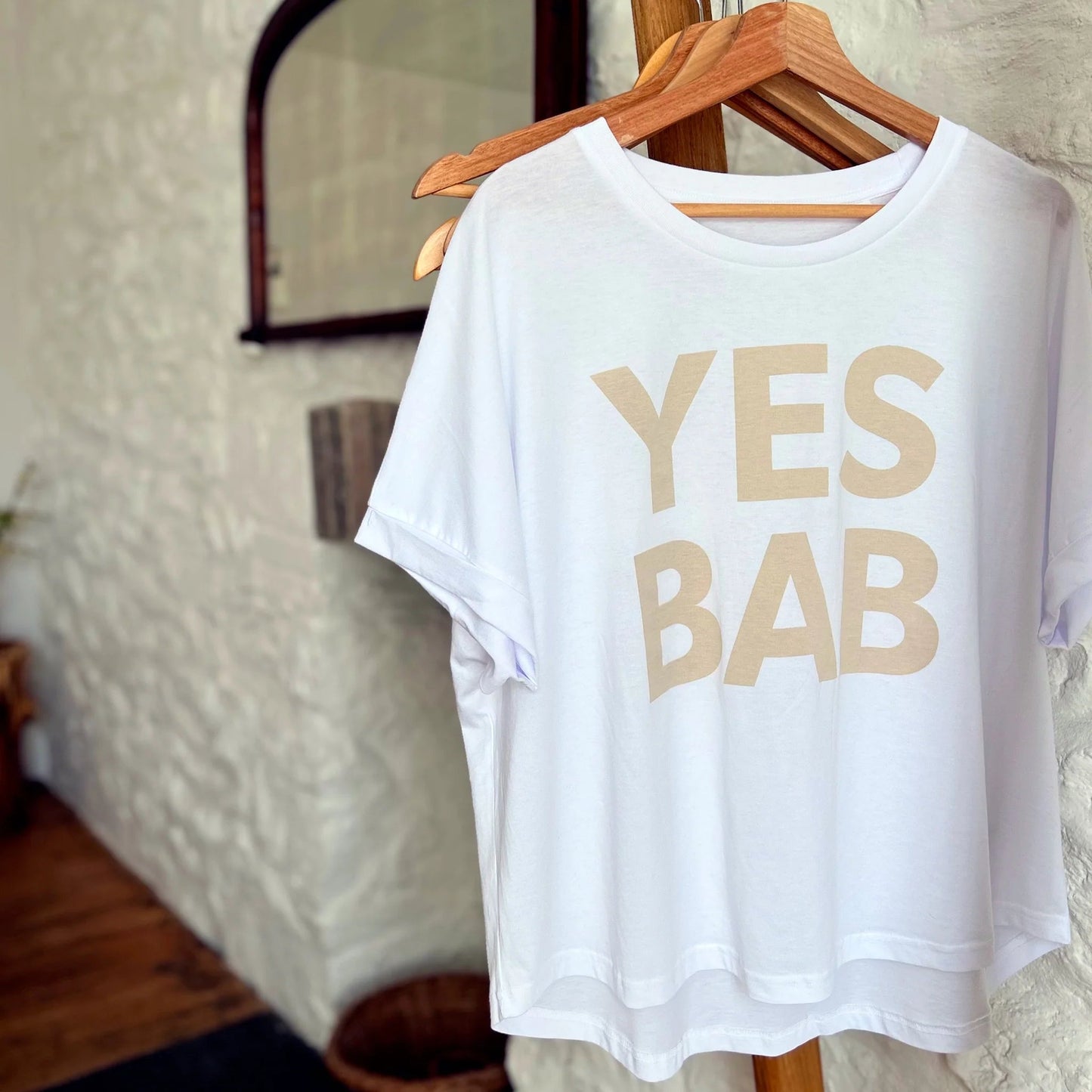 YES BAB oversize white
